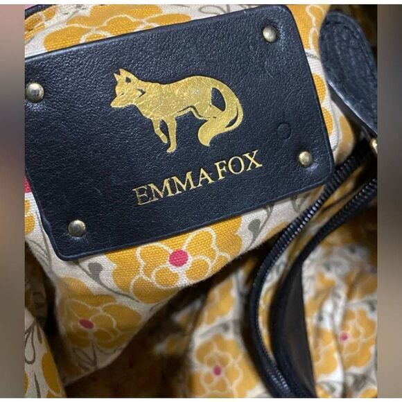 Emma Fox Leather & Suede Large Shoulder Bag - Picture 11 of 11